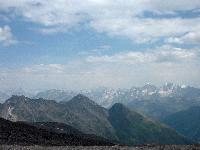 Шумилкин М.С. Вид Центрального Кавказа с горы Эльбрус. Отметка 4000 м. Лето 2022 г